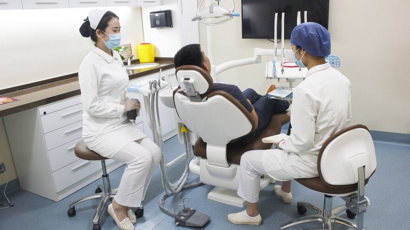 牙齿保持器加盟代理：揭秘费用构成与选择要点**